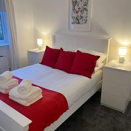 Glenbervie - Beautifully Refurbished, Self-Contained Apartment Dunfermline Exterior photo